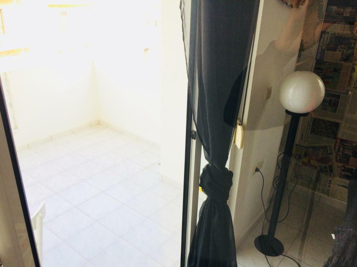 Korona Βeach Αpartments Apartment Rethymno  Ngoại thất bức ảnh